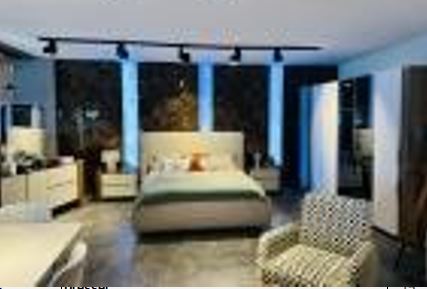 كومدي مجرات HERMES